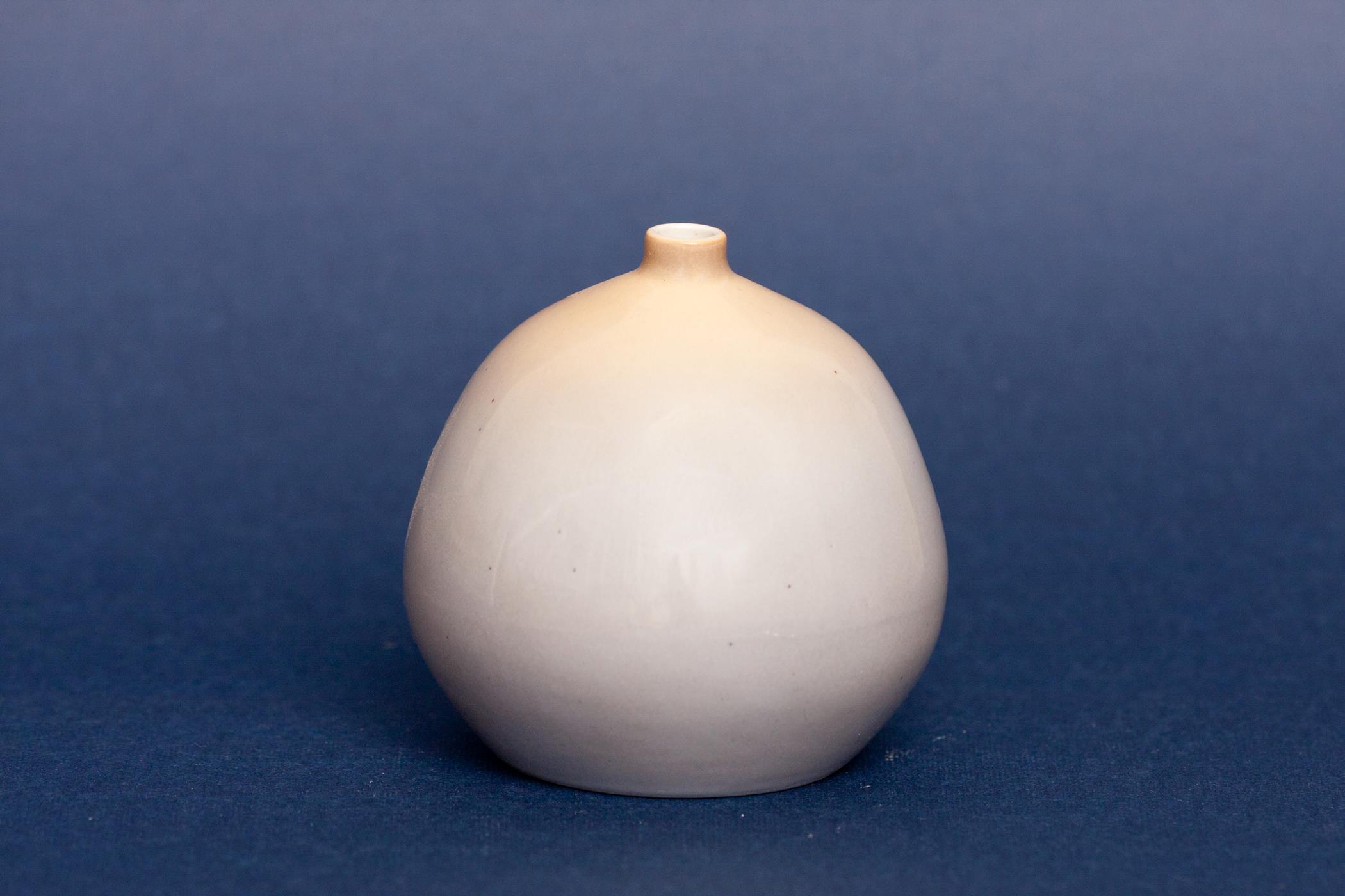 Kőbányai Porcelángyár váza